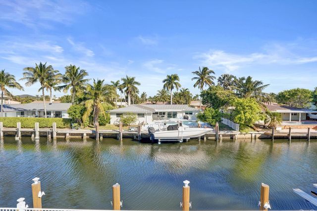 807 Coventry Street, Boca Raton, FL 33487