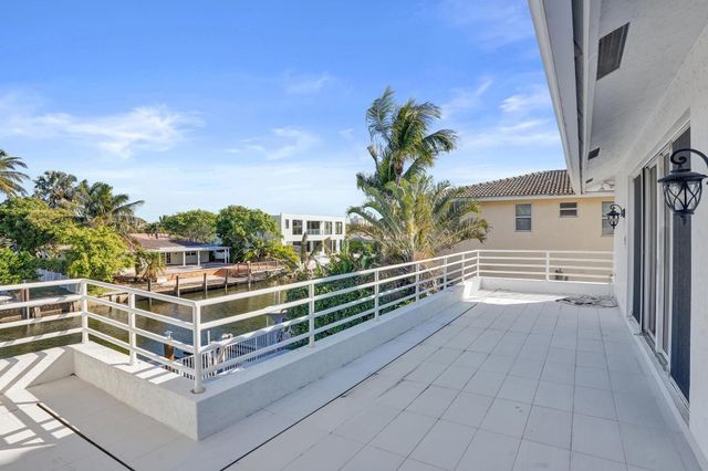 807 Coventry Street, Boca Raton, FL 33487