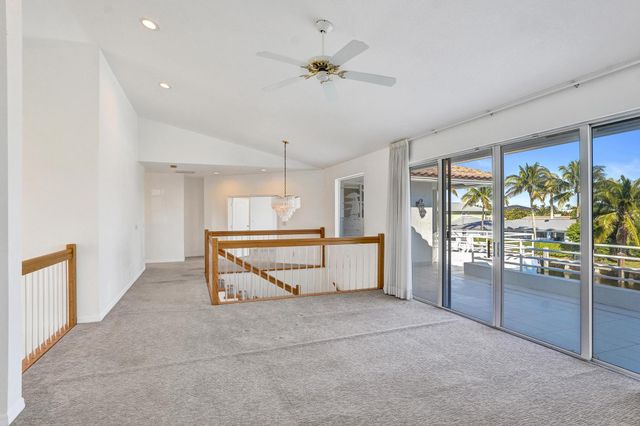 807 Coventry Street, Boca Raton, FL 33487