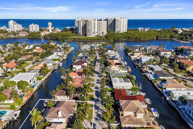 807 Coventry Street, Boca Raton, FL 33487