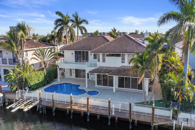 807 Coventry Street, Boca Raton, FL 33487