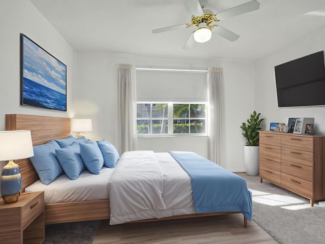 807 Coventry Street, Boca Raton, FL 33487