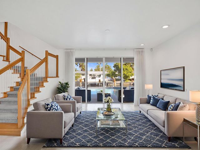 807 Coventry Street, Boca Raton, FL 33487