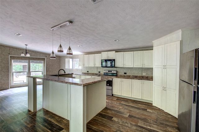 1338 County Road 3702, Quinlan, TX 75474