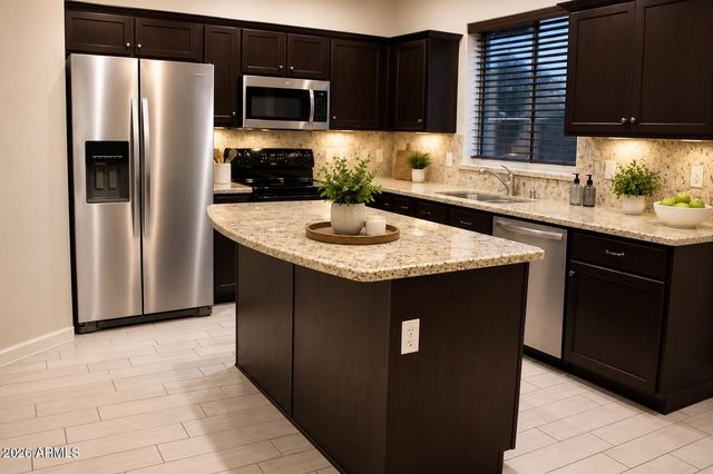 7518 S 13TH Place, Phoenix, AZ 85042