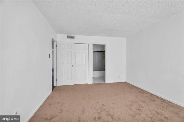 10 FRANKLIN PL, Voorhees, NJ 08043