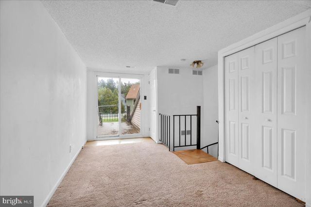 10 FRANKLIN PL, Voorhees, NJ 08043