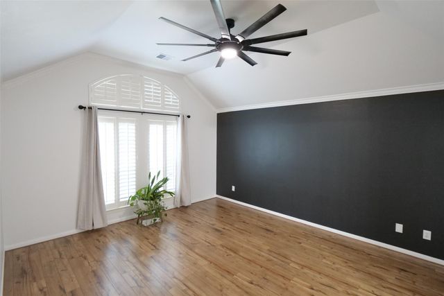 17707 Noble Oak Court, Houston, TX 77095