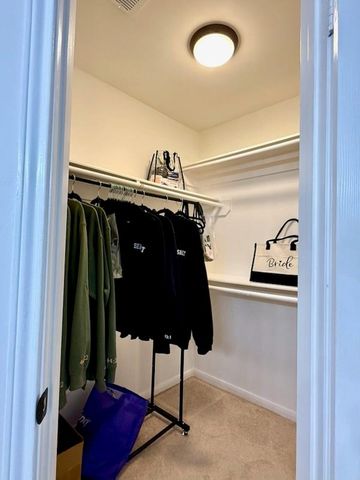 17707 Noble Oak Court, Houston, TX 77095