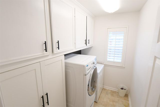 17707 Noble Oak Court, Houston, TX 77095