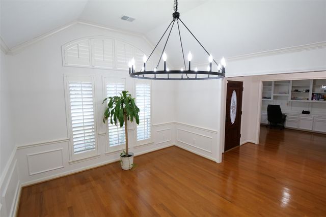 17707 Noble Oak Court, Houston, TX 77095