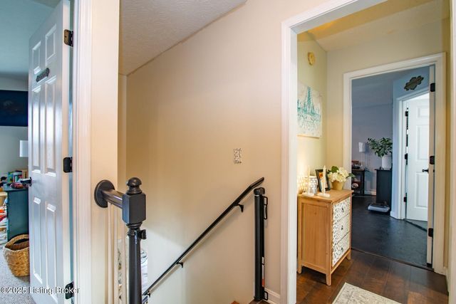 569 Arlington Dr, Elizabethtown, KY 42701