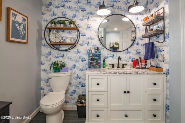 569 Arlington Dr, Elizabethtown, KY 42701