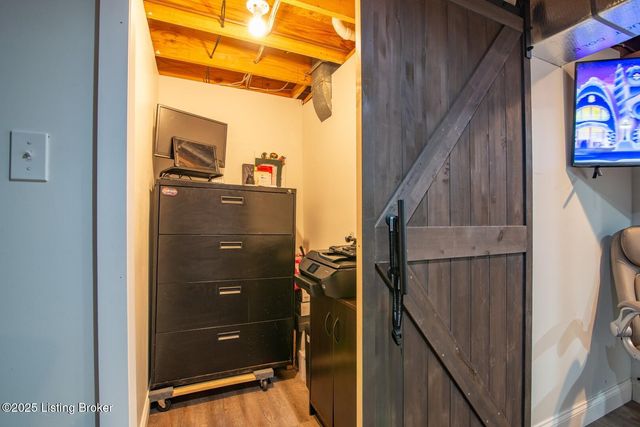 569 Arlington Dr, Elizabethtown, KY 42701