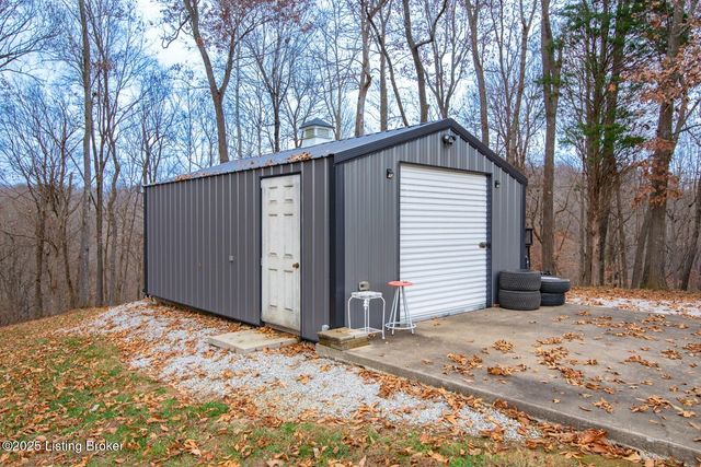 569 Arlington Dr, Elizabethtown, KY 42701