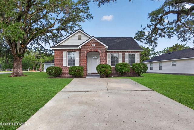 821 OAK ARBOR Circle, Jacksonville, FL 32206