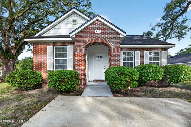 821 OAK ARBOR Circle, Jacksonville, FL 32206