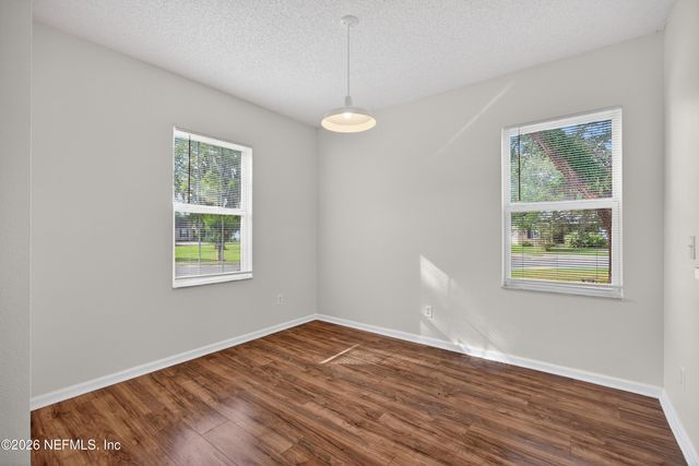 821 OAK ARBOR Circle, Jacksonville, FL 32206