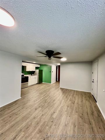 10826 Post Oak Road, Kingston, OK 73439