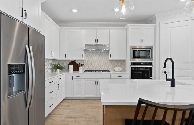 10305 PARK ESTATES AVENUE, Orlando, FL 32836