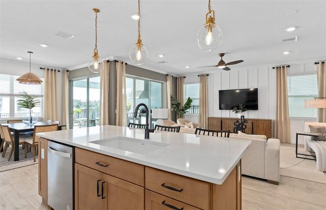 10305 PARK ESTATES AVENUE, Orlando, FL 32836