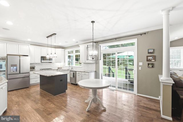 661 SAINT MATTHEWS RD, Chester Springs, PA 19425
