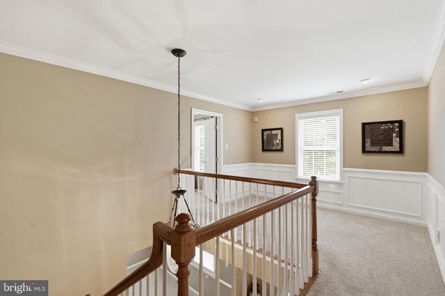 661 SAINT MATTHEWS RD, Chester Springs, PA 19425