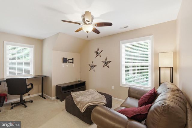 661 SAINT MATTHEWS RD, Chester Springs, PA 19425