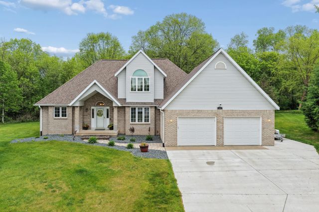 103 Ivy Drive, Woodville, WI 54028