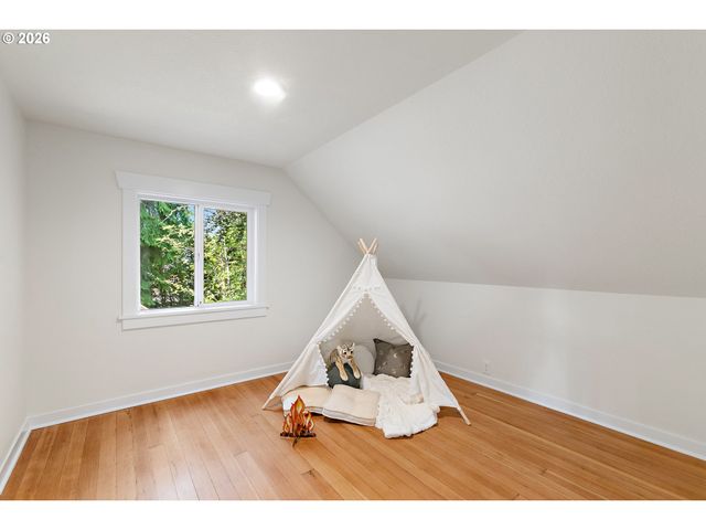 41601 Se VISTA LOOP Dr, Sandy, OR 97055