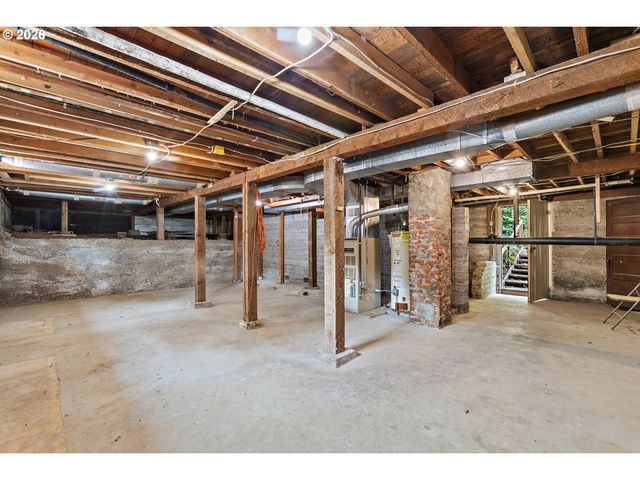 41601 Se VISTA LOOP Dr, Sandy, OR 97055
