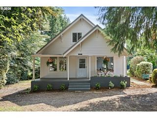 41601 Se VISTA LOOP Dr, Sandy, OR 97055