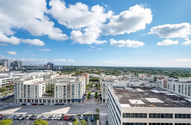 7350 SW 89th St 1702S, Miami, FL 33156