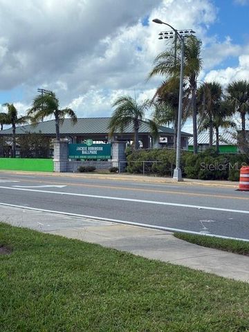 638 ORANGE AVENUE, Daytona Beach, FL 32114