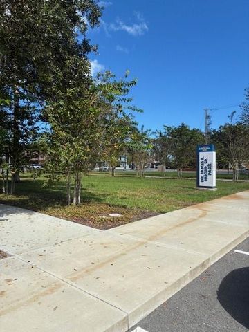 638 ORANGE AVENUE, Daytona Beach, FL 32114