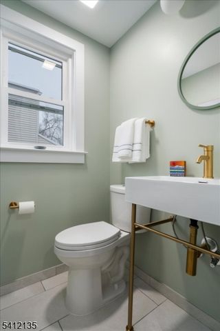 10 Perry St, Lambertville City, NJ 08530