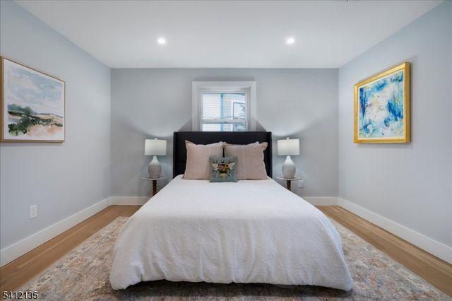 10 Perry St, Lambertville City, NJ 08530