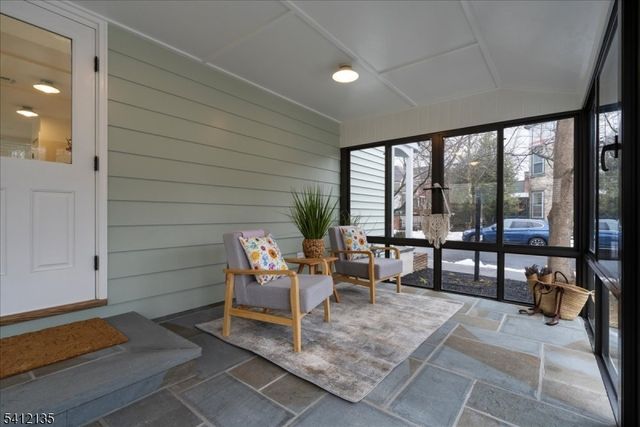 10 Perry St, Lambertville City, NJ 08530