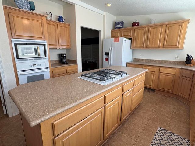39071 Cudy Circle, Palm Desert, CA 92260