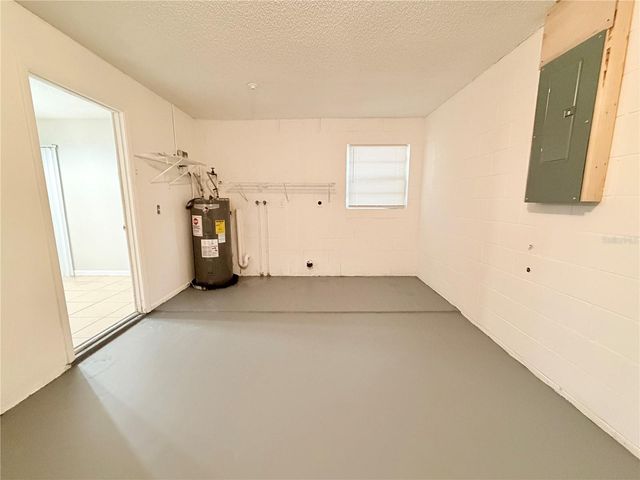 330 DOGWOOD AVENUE, Orange City, FL 32763