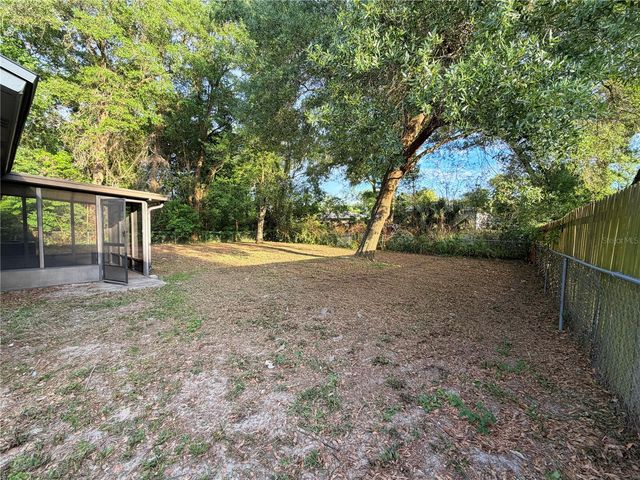 330 DOGWOOD AVENUE, Orange City, FL 32763