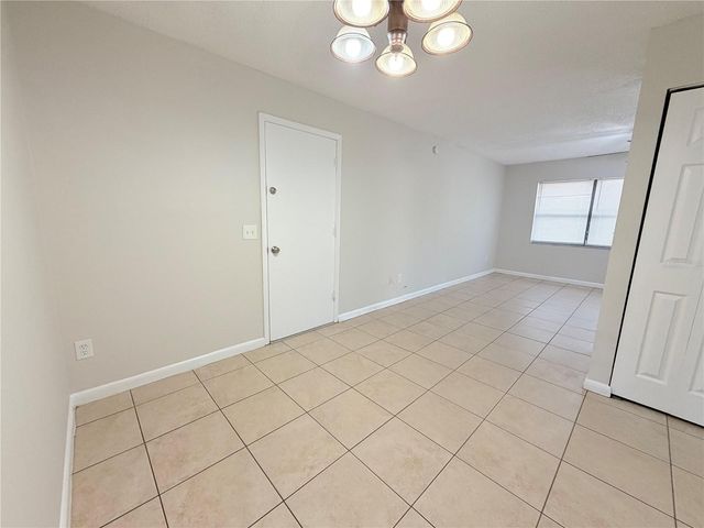 330 DOGWOOD AVENUE, Orange City, FL 32763