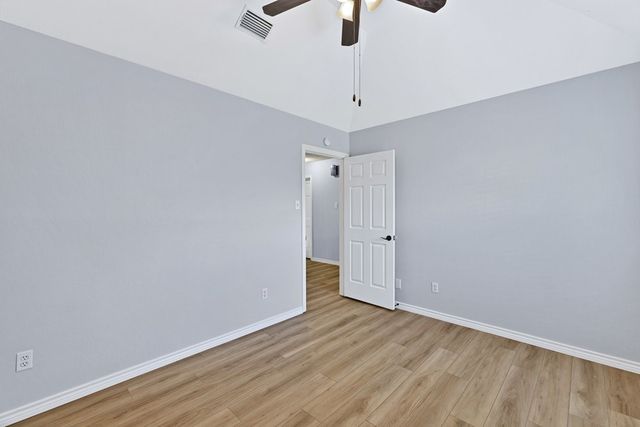 2505 Classic Court W, Bedford, TX 76021