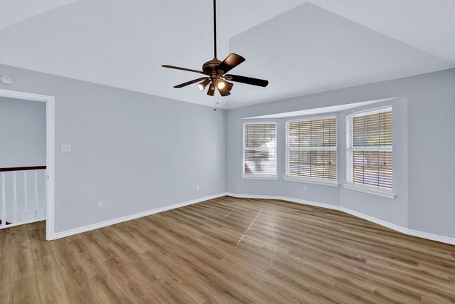 2505 Classic Court W, Bedford, TX 76021