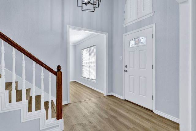 2505 Classic Court W, Bedford, TX 76021