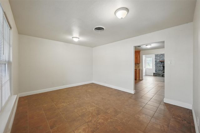 5833 Westhaven Drive, Fort Worth, TX 76132