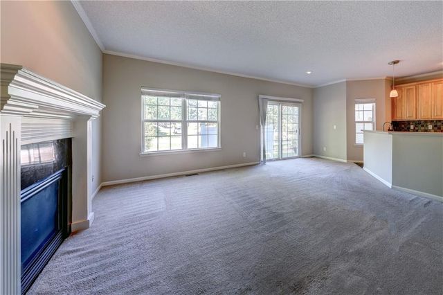 9147 Boehm Drive, Lenexa, KS 66219