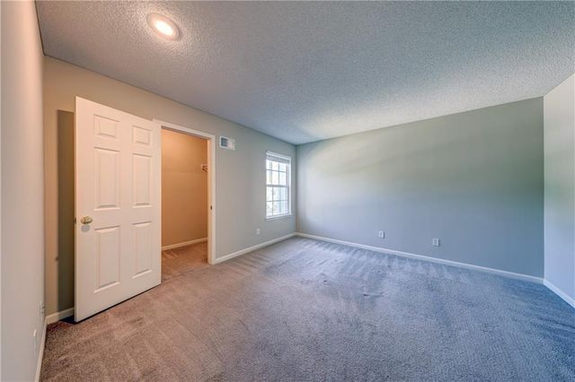 9147 Boehm Drive, Lenexa, KS 66219