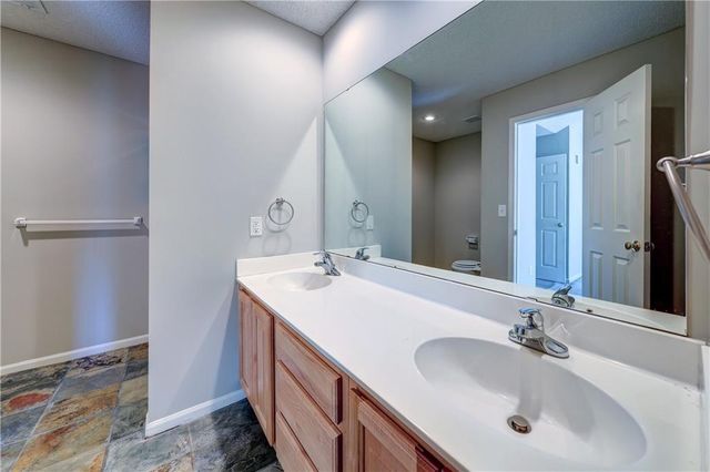 9147 Boehm Drive, Lenexa, KS 66219