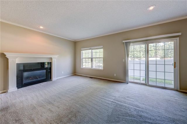 9147 Boehm Drive, Lenexa, KS 66219